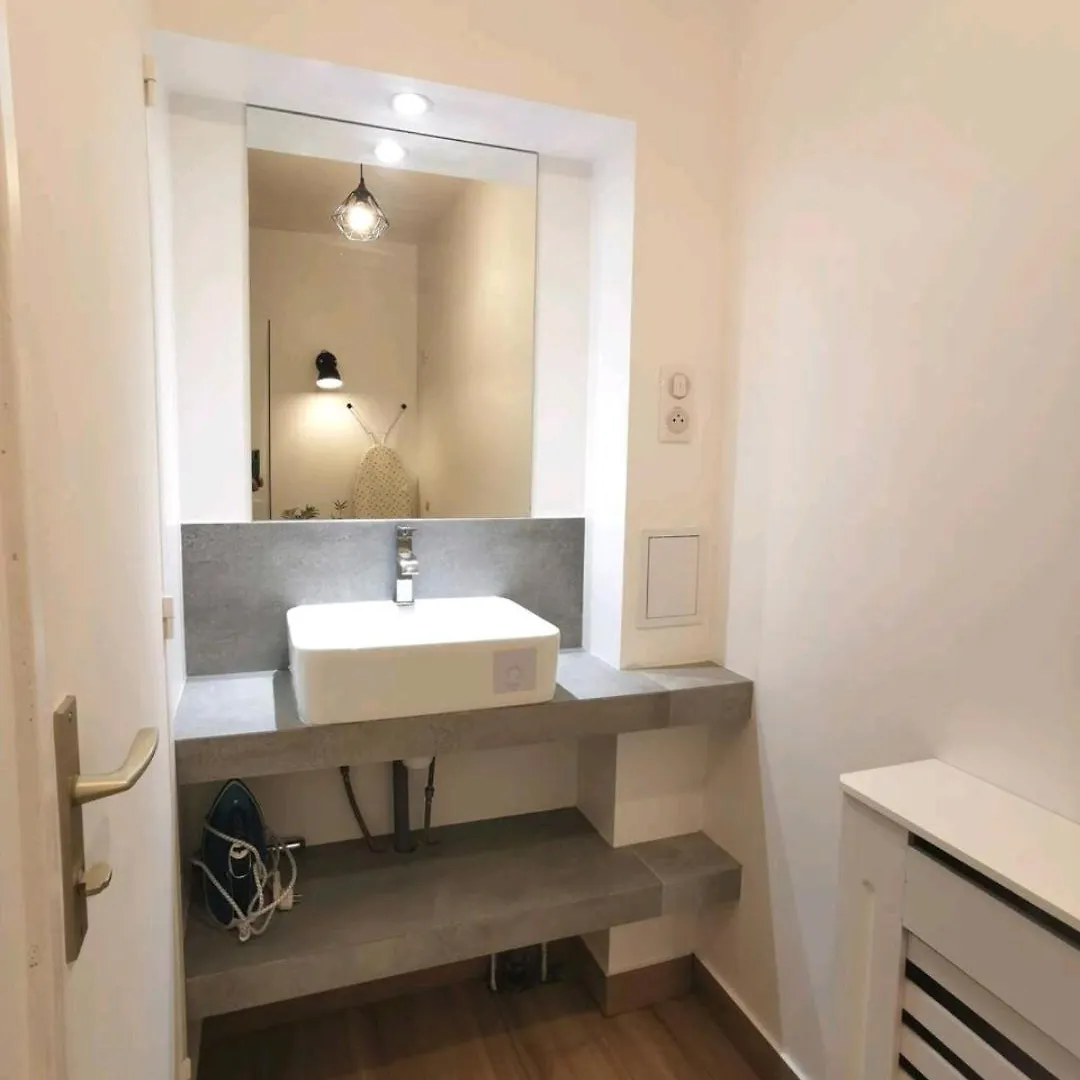 Studio Proche Plage Juan Les Pins Apartment Antibes France