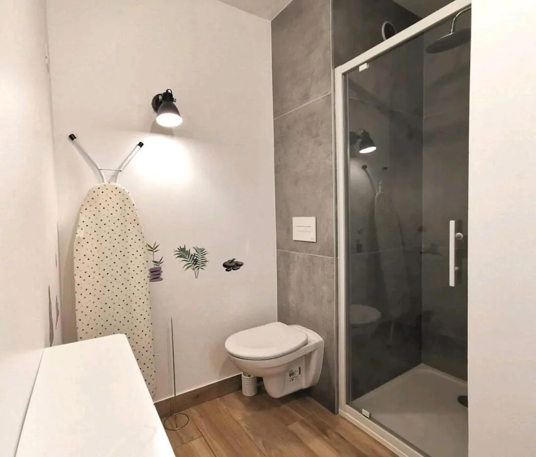Studio Proche Plage Juan Les Pins Apartment Antibes