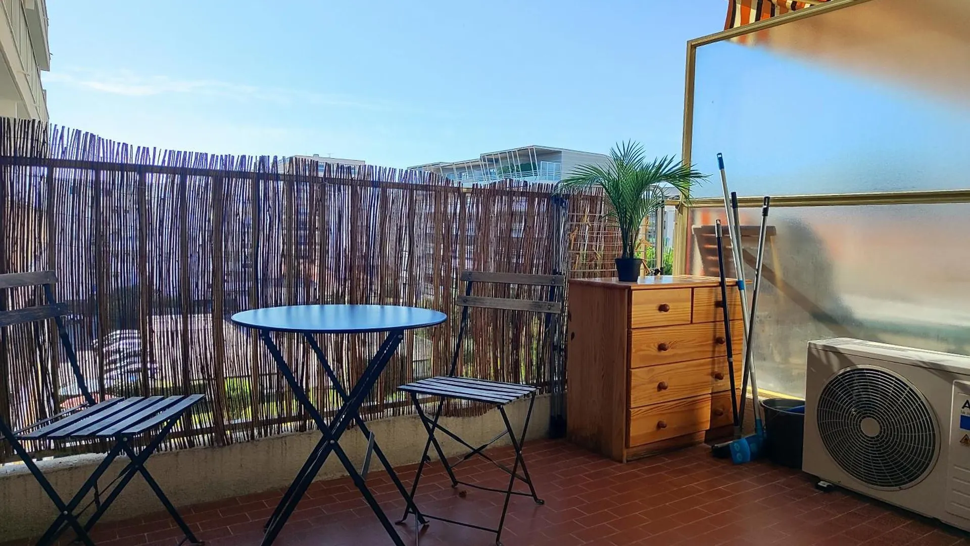 Studio Proche Plage Juan Les Pins Apartment Antibes